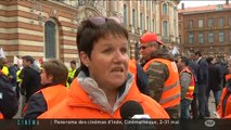 Tisséo : Mobilisation des salariés à la mairie de Toulouse