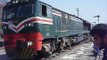 Pakistan Railways ARS Shalimar Express Entering Multan with Chinies Locomotive 6119.AVI