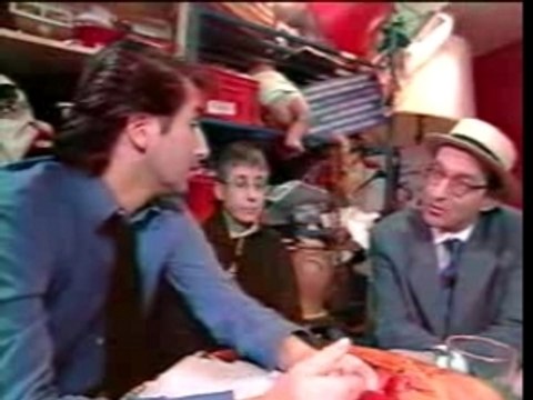 Le Centre de Visionnage - Edouard Baer