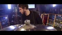 Zedd - GUYS!!  I teamed up with Guitar Center for the Cover Me remix competition!  Check it out - guitarcenter.com/zedd