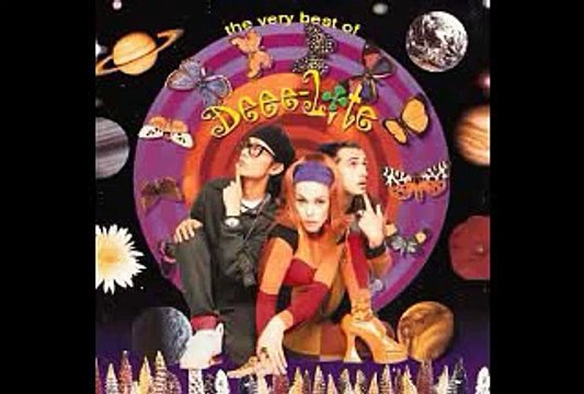 Dee Lite - Groove is in the Heart
