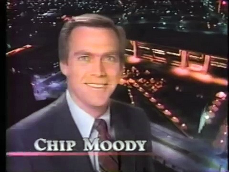 WFAA 10pm News Open - Nov 1990