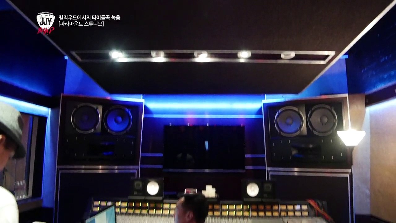 Jung Joon Young 뭔나라 이런나라 EP.02 : JJY in Paramount Recording Studio