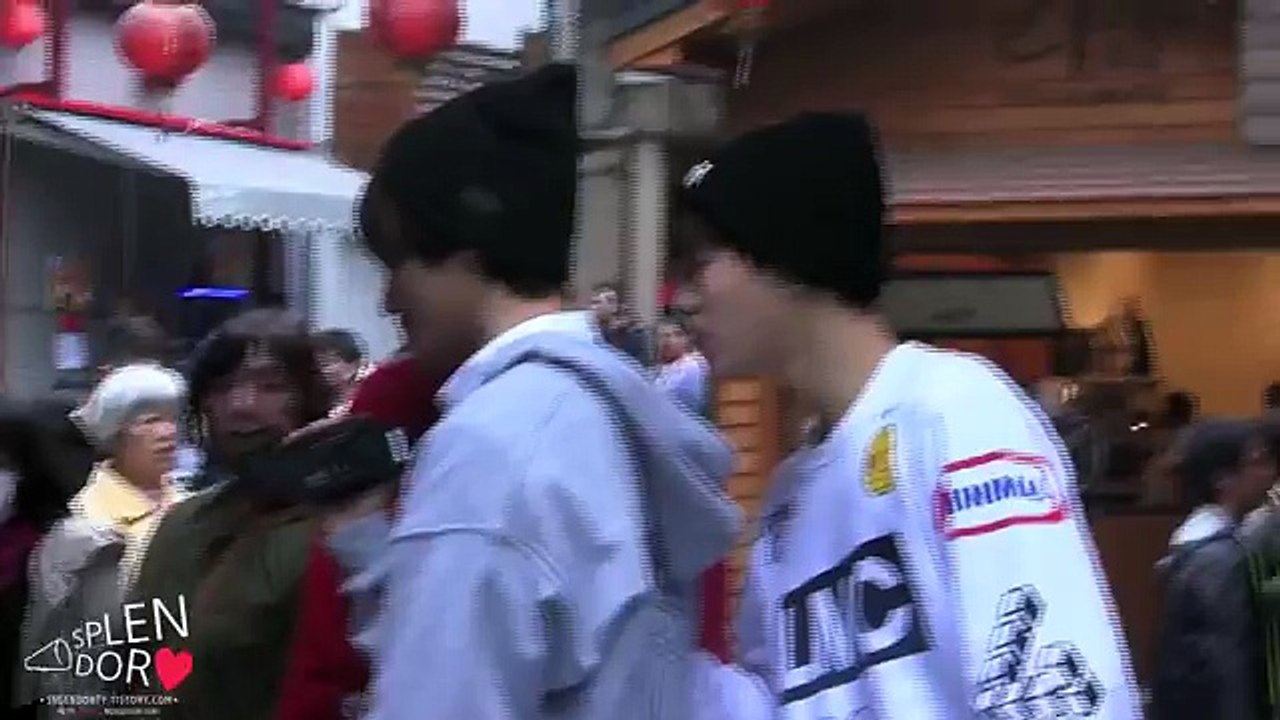 150322 TaeYong and SR15B in Taiwan Jiufen