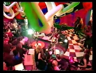 L7 - Pretend We're Dead