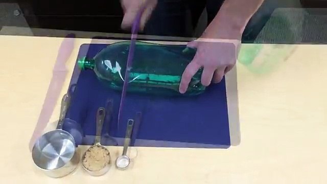 Simple Trick To Keep The Summer Bugs Away - Get Rid Of Mosquitoes