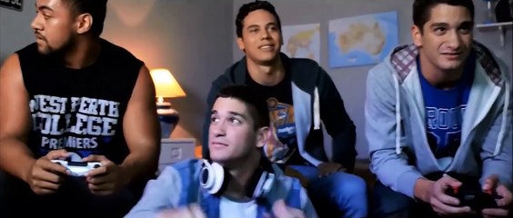 Halo VS Call of Duty !