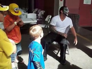 Jeff Hardy meeting Lukas!