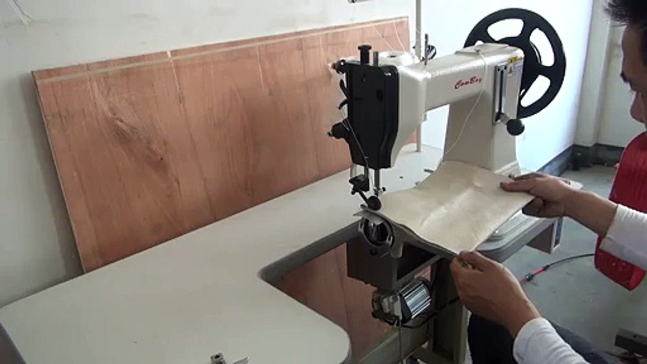 Machine à coudre le cuir