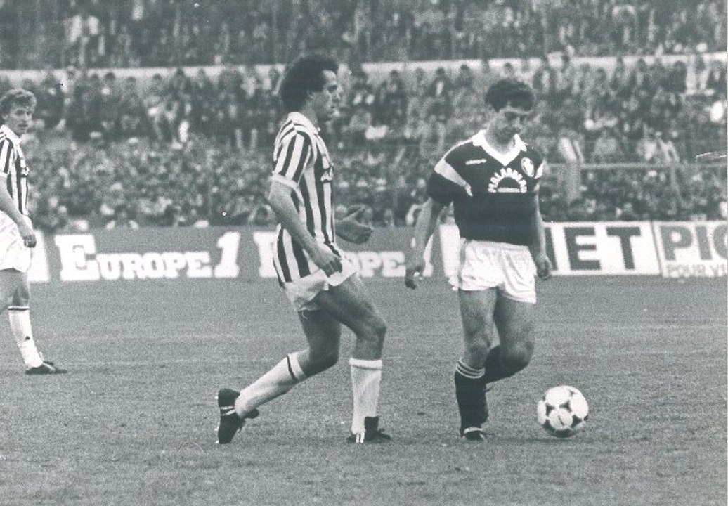 UEFA C1 - 1984/85 - Bordeaux-Juventus [2-0]