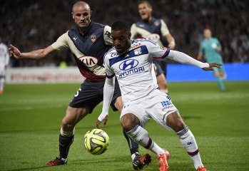 L1 - 2014/2015 - J.37 - Résumé Lyon-Bordeaux