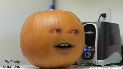 Annoying orange vs pumpkin-very funny