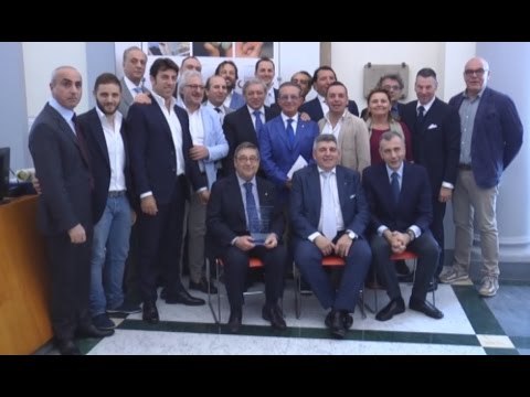Napoli - Premiate 39 aziende orafe di eccellenza (25.05.15)