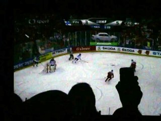 SEMILASSO-OFICIÁLNÍ FAN-ZÓNA-BRNO-MS LEDNÍ HOKEJ 2015 VII.