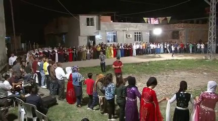 ADANADA Kİ VANLILARIN DÜĞÜNÜ ( EVİN MÜZİK )