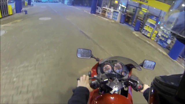 Kawasaki GPZ 500S-Part 3