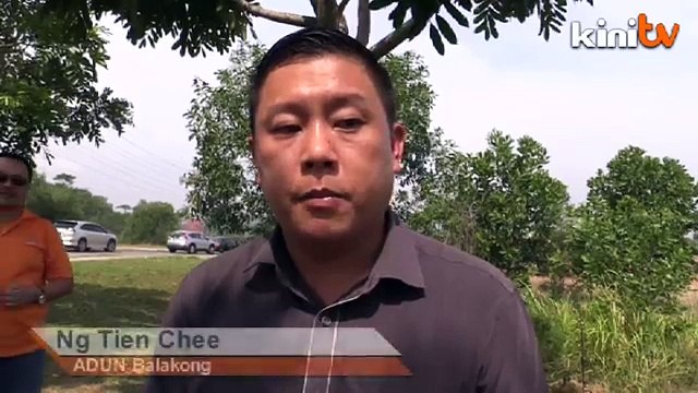 EC removes PKR's 'You'll Never Walk Alone' banners