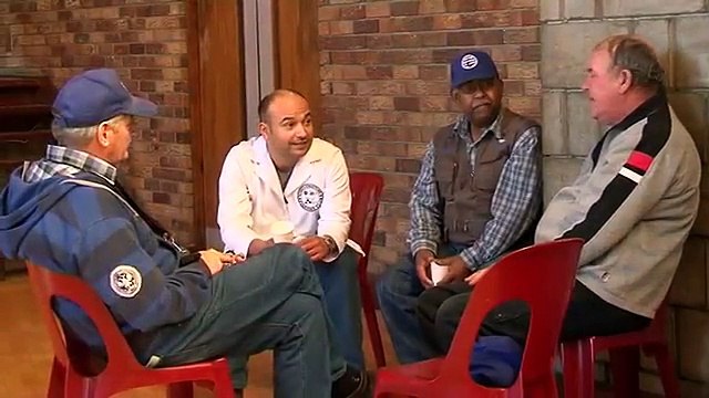 2013 KULLANILACAK Ulusal Süslü Güvercin Şampiyonası Göster / 2013 NFPA National Fancy Pigeon Championship Show