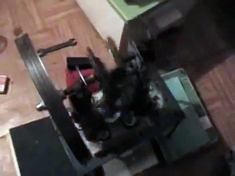 Home made gamma stirling engine runs high speed
