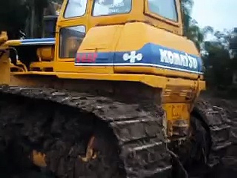 trator de esteira pantaneiro d 60 p