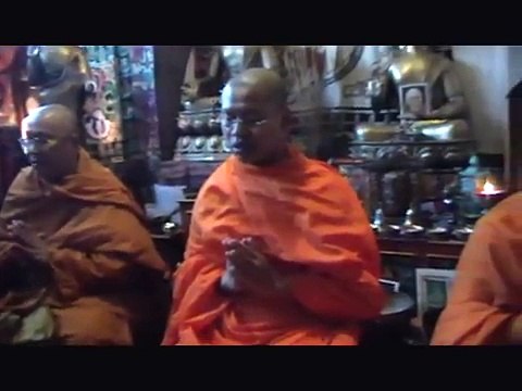 Thai Monks Chanting Bless Buddha Shop Yackandandah November 2010 Pali Chanting