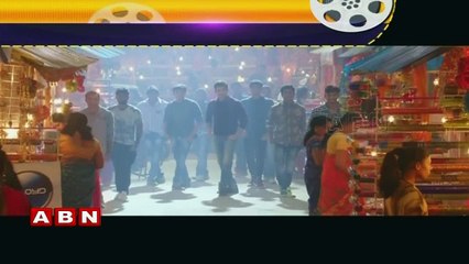 Saif Ali Khan : I'm embarrassed to flaunt the Padma Shri (14-08-2015)