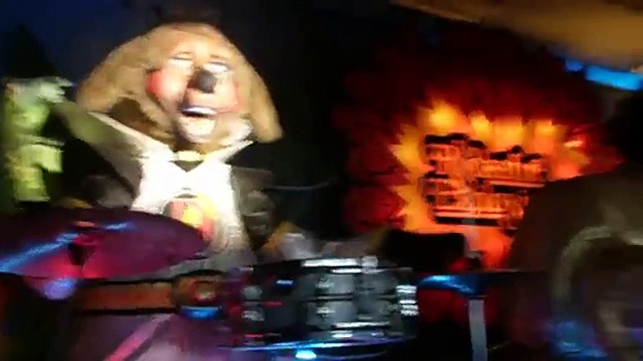 Rock-Afire sings BJ Thomas Melody