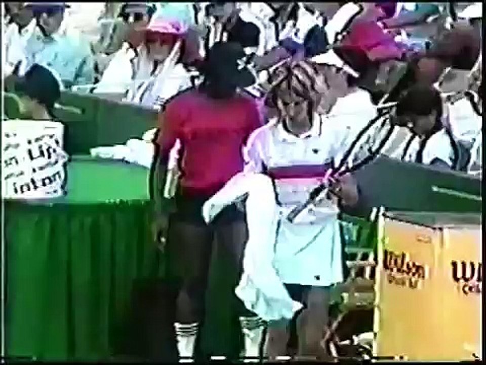 Chris Evert d. Steffi Graf - 1986 Lipton International finals
