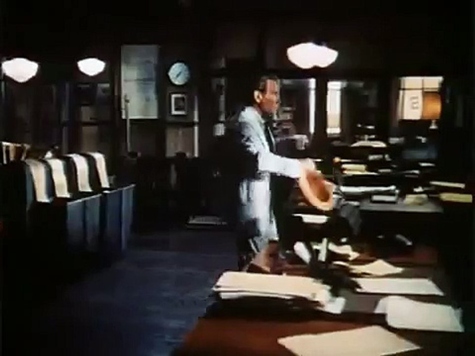 "Kolchak: The Night Stalker" TV Intro