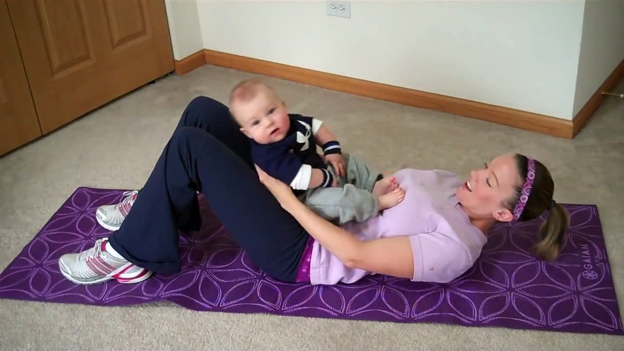 Mommy 'n Me Crunches