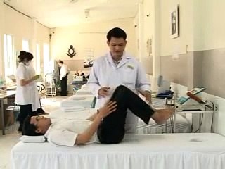 Các bài tập điều trị bệnh về cột sống tại nhà