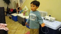 4 years old boy dances to Lady Gaga with great fac