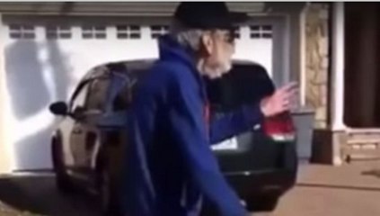 'Sir, Your Balls Are Hanging And It's Freezing!' Lady Helps Old Man