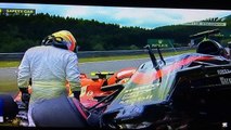 720p hd Fernando Alonso And Kimi Raikkonen Crash Austria F1 2015 VIDEO F1 Austrian GP CRAS