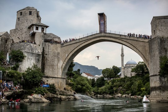 Red Bull Cliff Diving World Series 2015 – Teaser – Mostar, Bosnia & Herzegovina
