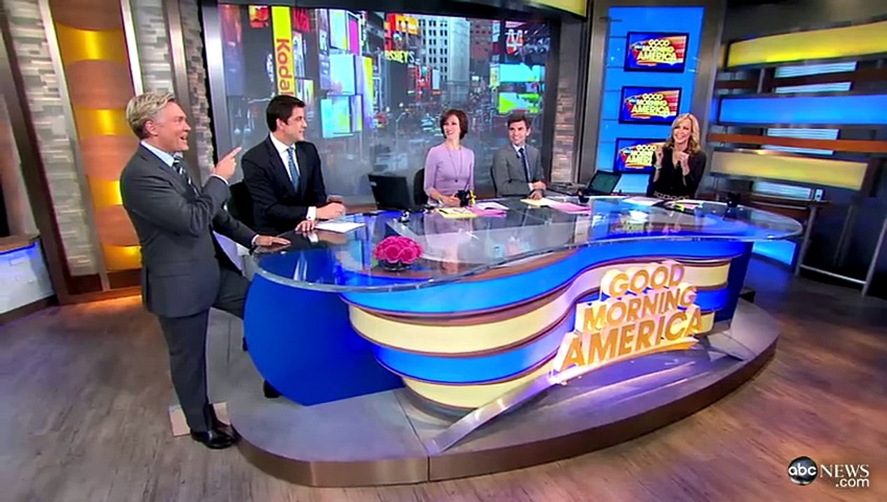 American Music Awards 2012 Recap Bieber, Minaj Win; Psy, Mc Hammer, Carly Rae Jepsen Interview