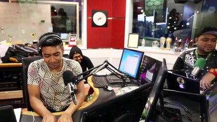 Karen Karaoke JoHaRa - Taufik Batisah