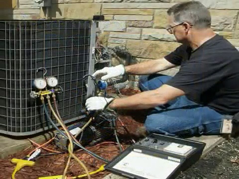 Retrofit to DuPont™ ISCEON® MO99™ Refrigerant