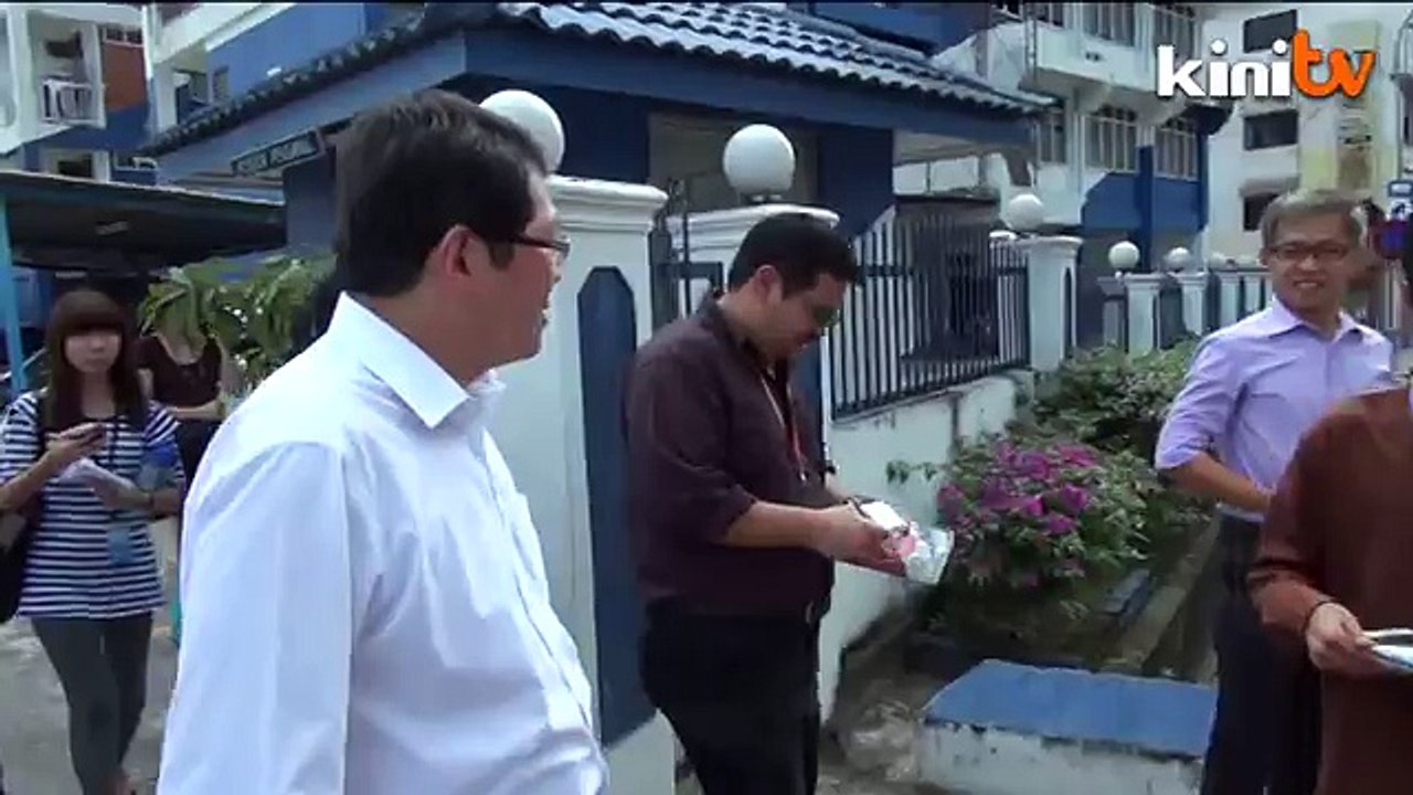 JAIS rampas Bible berbahasa Melayu / Iban