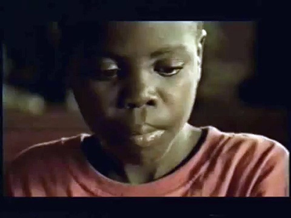 ACジャパン公共広告作品 WFP Edible Textbook 【2004】