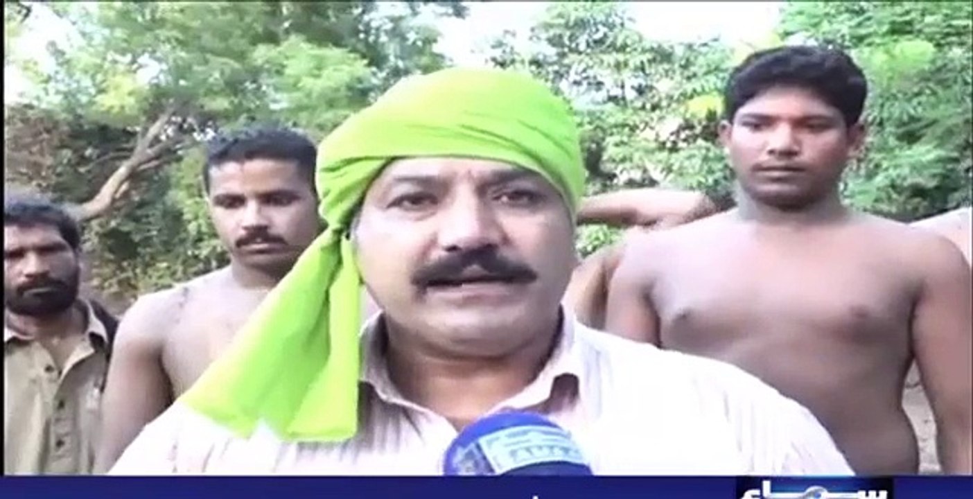 Pakistani pehlwan destroys Indian rival in Gujranwala Coward Indian Are You Watching