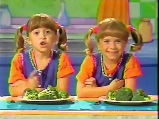 Mary-Kate & Ashley Olsen - How I Spent My Summer Vacation 1993