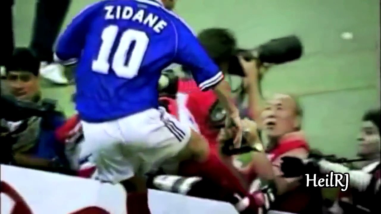 Zinedine Zidane ● Top 30 Skills Moves Ever