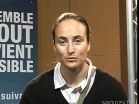 Isabelle Blanc soutient Nicolas Sarkozy