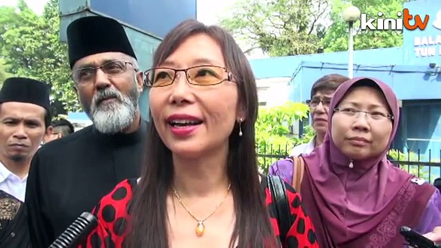 Teresa Kok lodges police reports over chicken-blood protest, slap threat