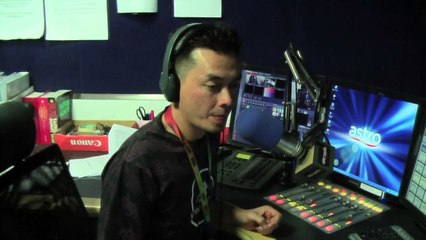 SINAR PAGI   6 JAN 2012  MAK BANANG SERANG KRILL