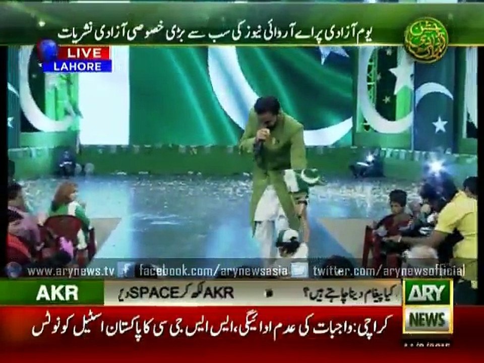 Waseem Badami sings "Ye Watan Tumhara Hai" on Independence Day