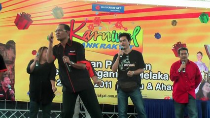 KARNIVAL BANK RAKYAT MELAKA PENYAMPAI PENYAMPAI DI ATAS PENTAS