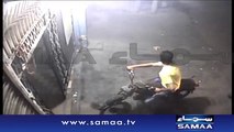 CCTV cam captures street crime loud _ clear _ Samaa TV News Channel