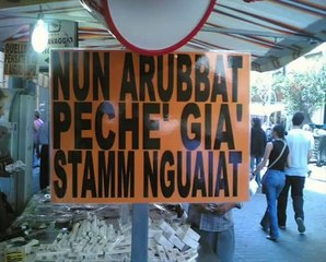 Napoli e dintorni - Succede anche questo - divertente